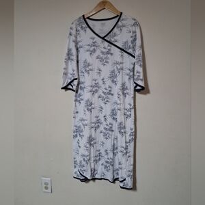 Garnet Hill Asian Wrap Organic Cotton 3/4  Sleeve Midi Nightgown Sz. M